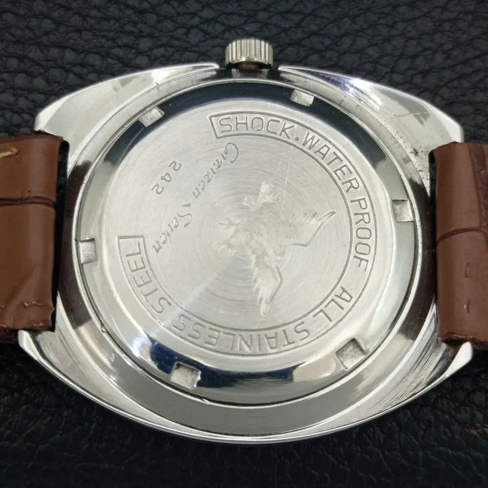 Vintage 1980 Citizen Manual Wound Mens Silver Watch W/Date & Cream accents